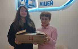 Восьмикласниця з Тернополя зібрала 25 тисяч гривень для військових, продаючи домашню випічку