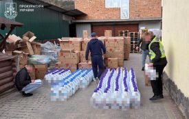 П'ятьом жителям Тернопільщини оголосили підозру за фальсифікацію відомих брендів пральних засобів