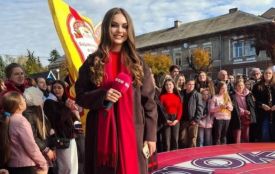 Солістка «Оркестри Волі» Тетяна Озерянець перемогла у «Караоке на майдані» в Тернополі