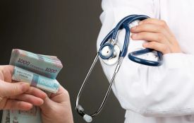 В Україні з нового року планують підвищити зарплати лікарям