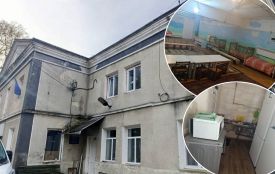 Пліснява, протікання даху й розкладачки замість спальних місць: у  Великому Глибочку перевірили житло для ВПО