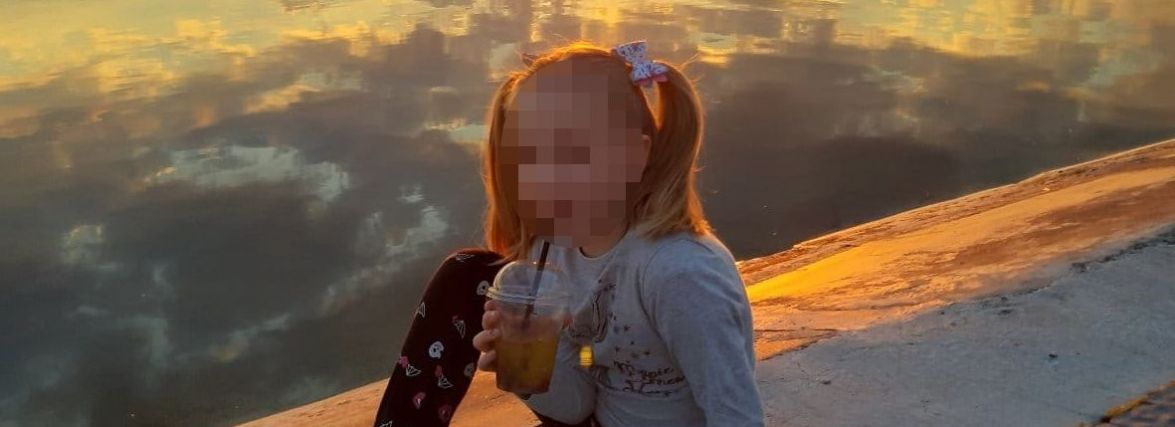 Аня просто хотіла мавпочку! Хто відповідатиме за те, що її вдарило струмом від ігрового автомату?