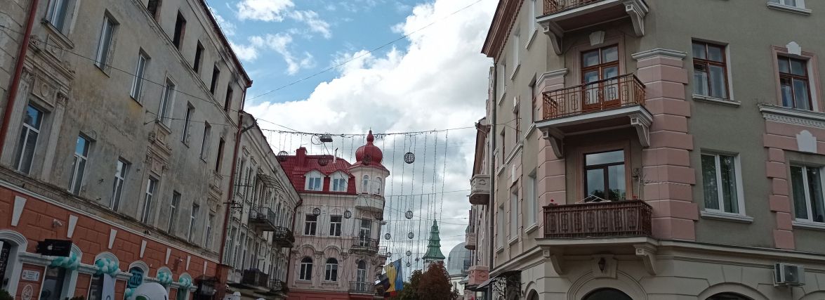 Тернопіль святкує День міста. Репортаж з Центру (НАЖИВО)
