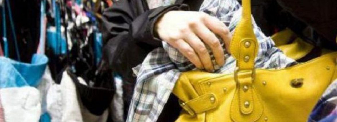 Тернополянка впродовж місяця ходила на "шопінг" і не платила за одяг