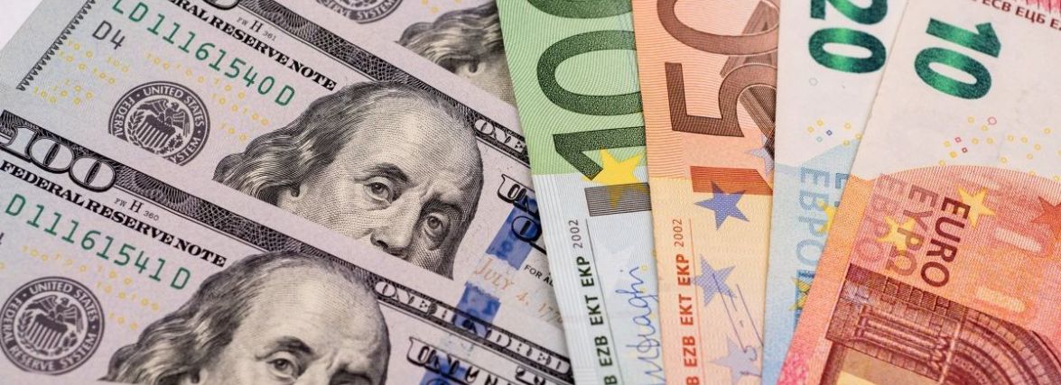 НБУ знизив курс долара: скільки коштує валюта після вихідних