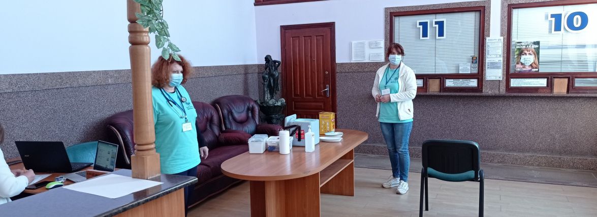 Чи готові люди вакцинуватися на вокзалах і як це відбувається у Тернополі – ми перевірили (РЕПОРТАЖ)