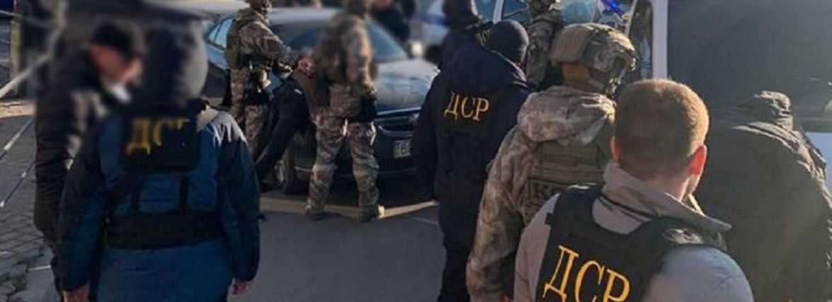 Засудили банду іноземців, які нападали на валютників. Обидва брата і їхній спільник надовго сядуть