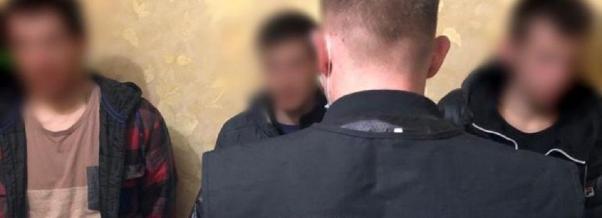 Нова популярна схема у соцмережах: друг просить в борг. Як не стати жертвою?