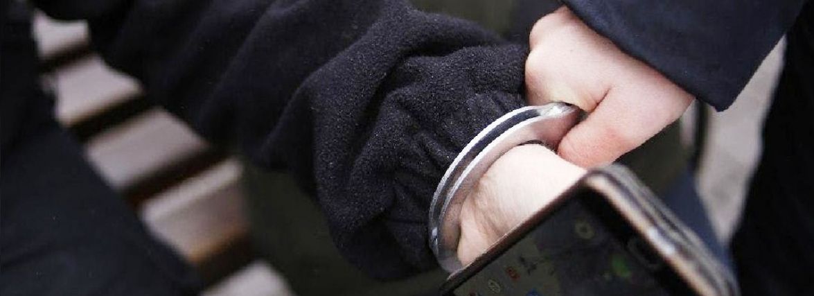 Зупинив перехожого та відібрав телефон. Чортківські правоохоронці розшукали грабіжника