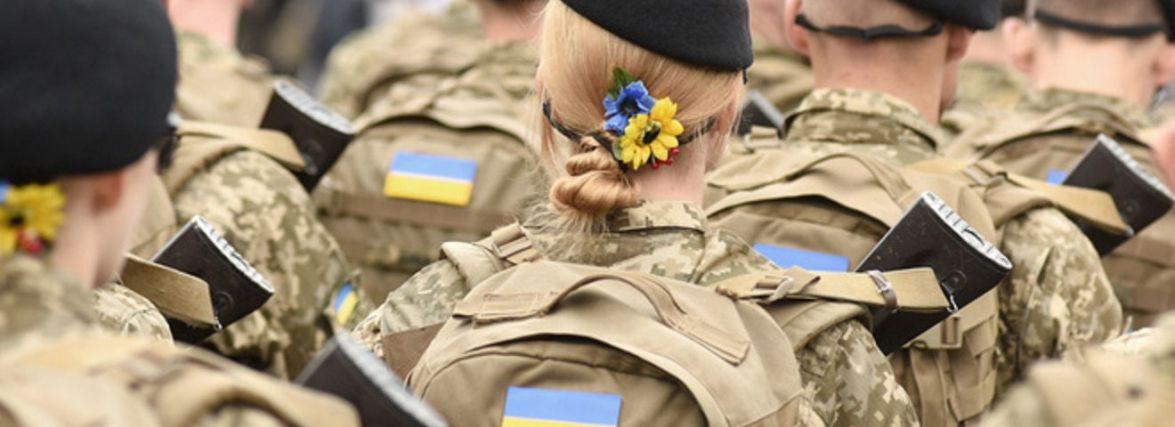 Військовий облік жінок: Міноборони скоротило список професій, хто обов'язково має стати на облік