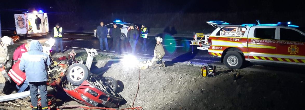 Двоє загиблих, одна людина травмована ─ судитимуть водія, який п’яним скоїв ДТП поблизу села Шибалин