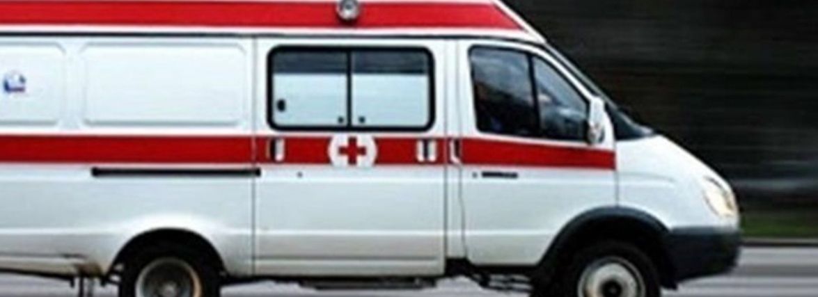 Постраждалих в аварії на Злуки рятували двома швидкими