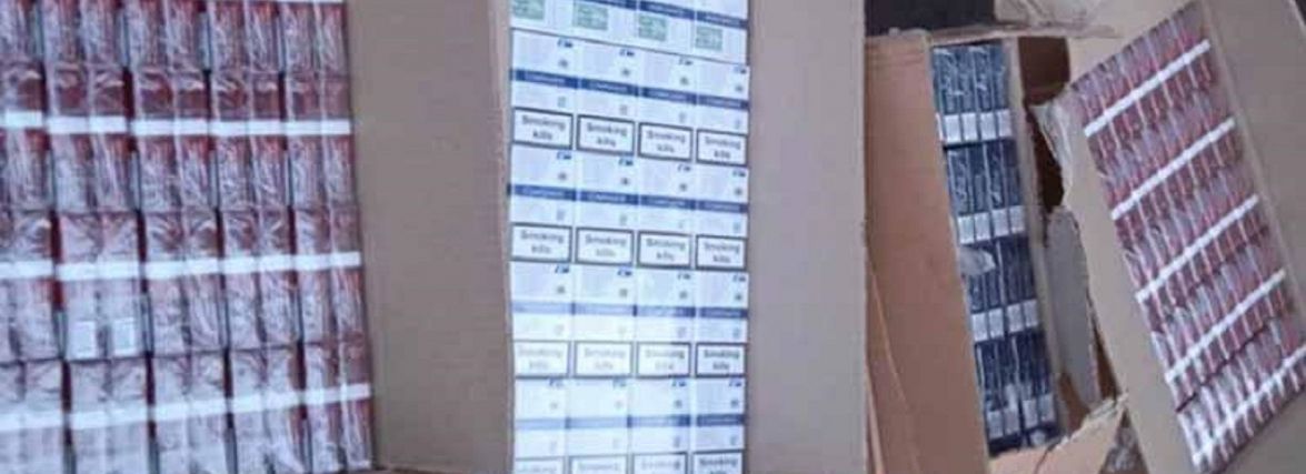 В автомобілі тернополянина знайшли п'ять ящиків нелегальних цигарок
