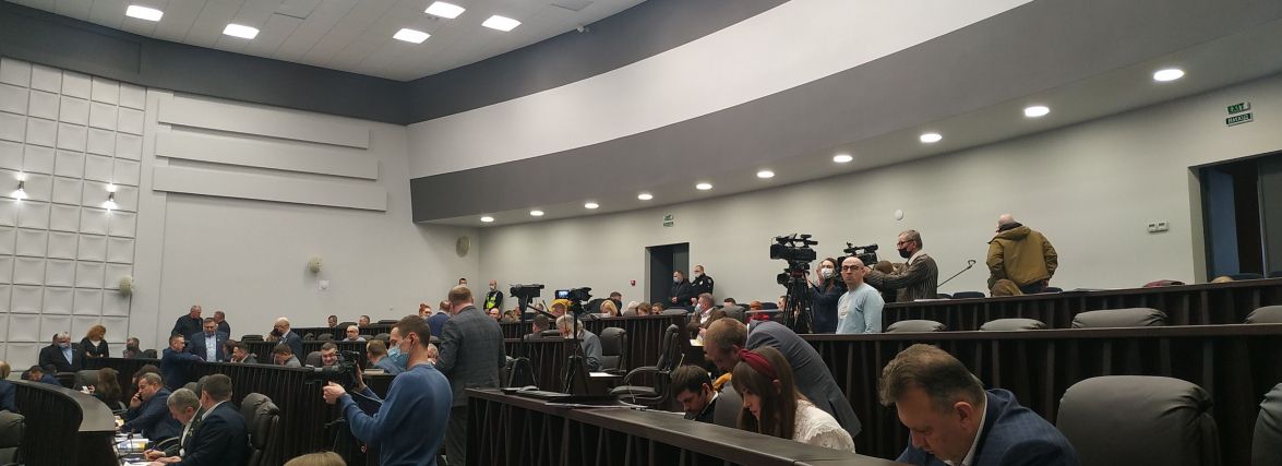 Скільки грошей виділять не територіальну оборону і що ще будуть робити: найцікавіше з сесії облради