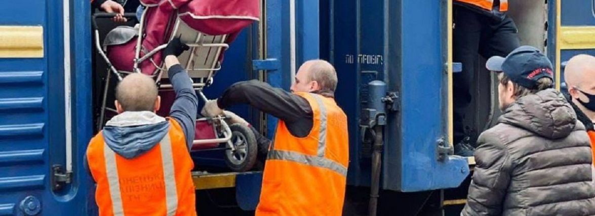 Укрзалізниця оприлюднила графік евакуаційних рейсів на 25 квітня