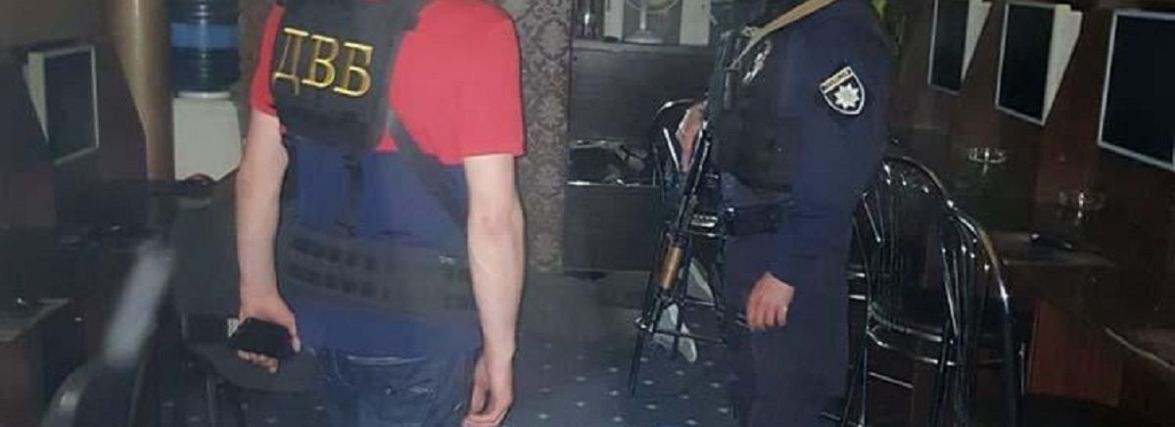Три підпільні казино викрили у Тернополі: були навіть списки боржників