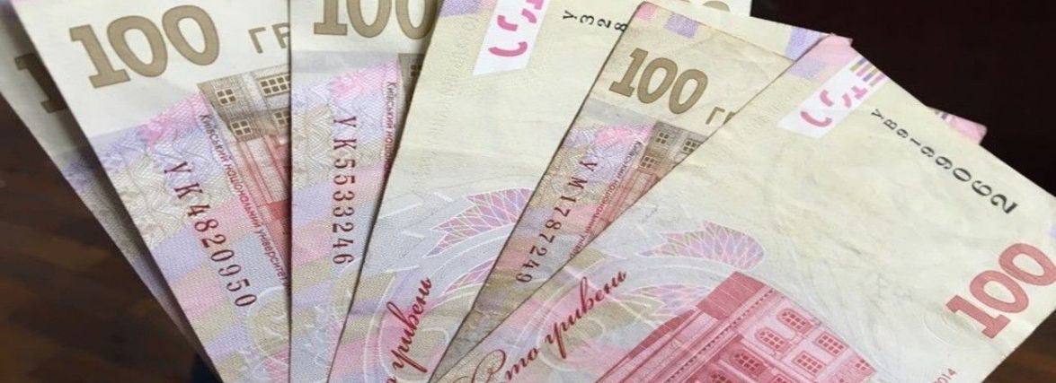 У геріатричному пансіонаті в Петрикові чоловік обікрав 96-річну жінку