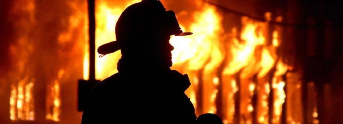 У Борщеві під час пожежі загинув чоловік: у поліції повідомили подробиці