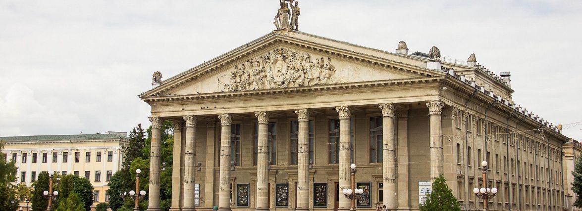 У Драмтеатрі відбудеться благодійний концерт на підтримку українських захисників