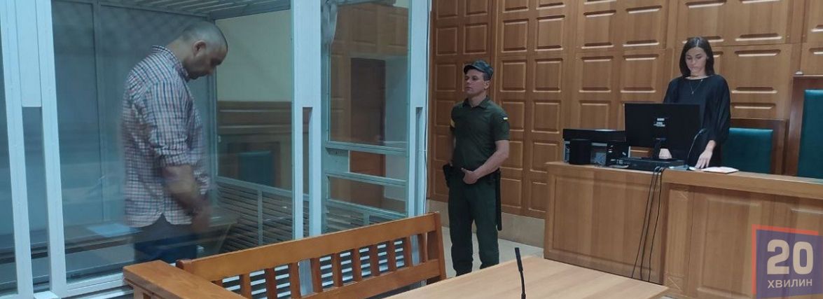 У суді проголосили вирок Валерію Устинову, який стріляв по дітях біля школи