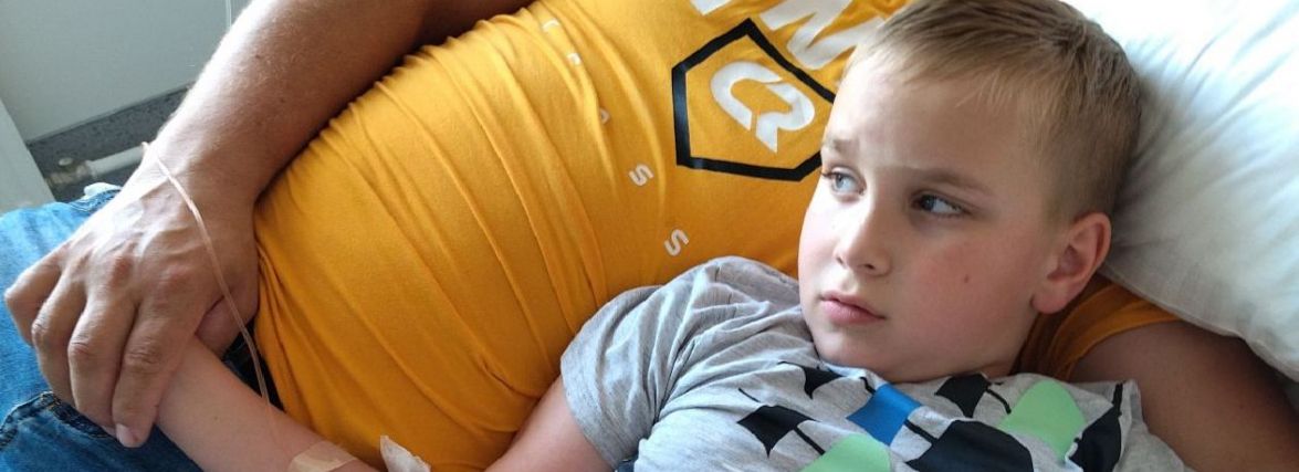 Операція пройшла успішно, тепер потрібна реабілітація. Допоможіть 7–річному Давиду з Тернополя одужати