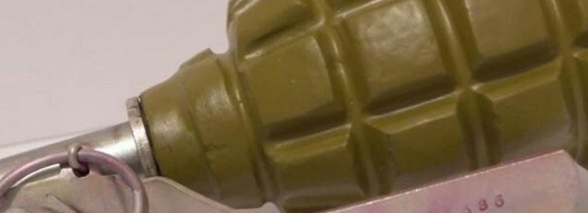 У Тернополі затримали чоловіка, який кілька днів носив у барсетці гранату