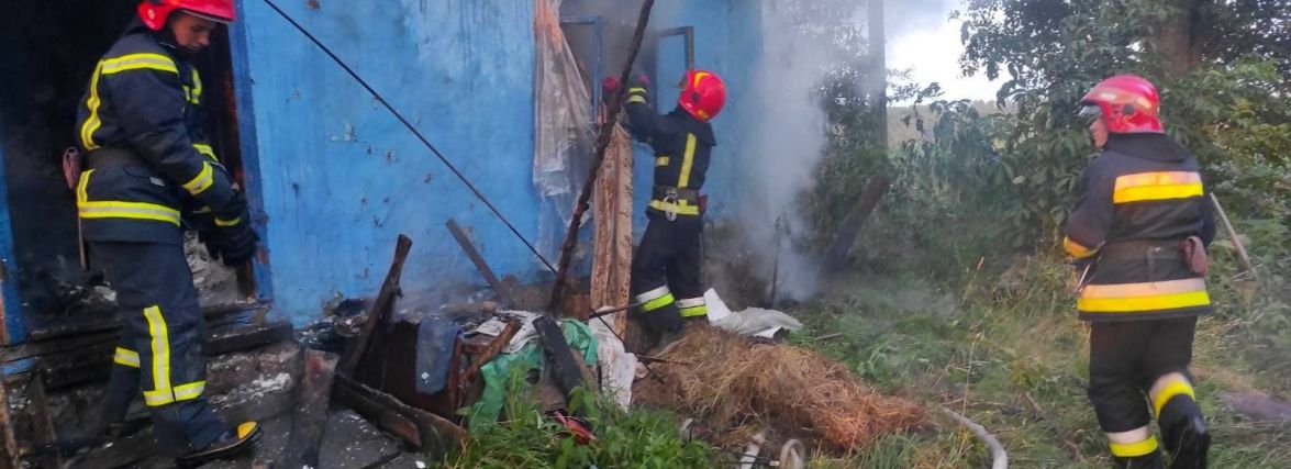 На Тернопільщині згорів будинок місцевої жительки