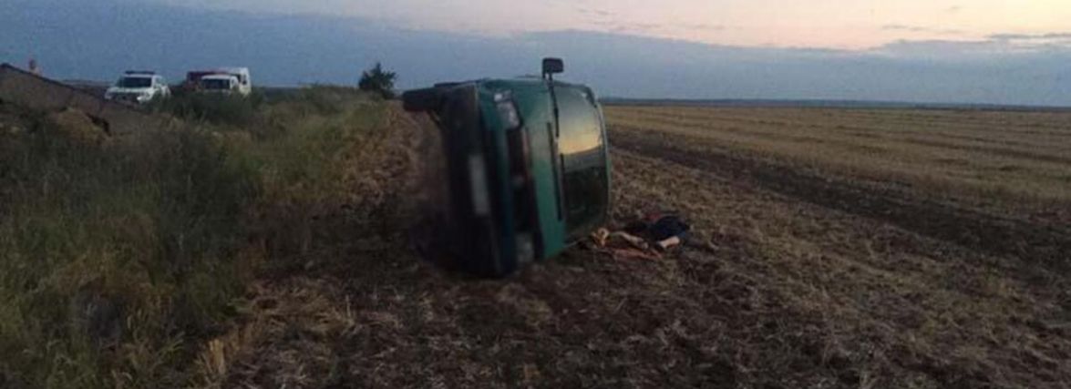 На Тернопільщині трапились дві ДТП. В одній загинув чоловік, в іншій травмувався 16-річний хлопець