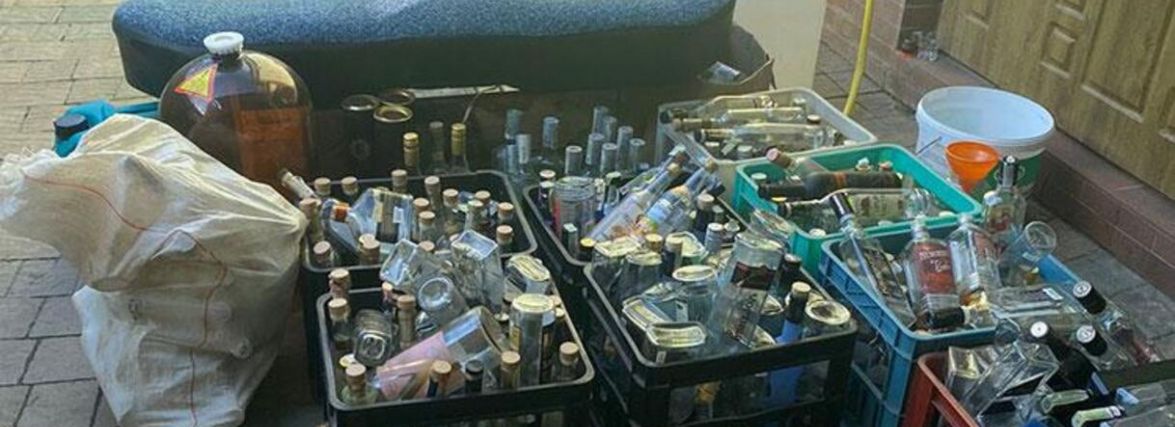 250 літрів спирту: в Чорткові викрили підпільний цех з виробництва алкогольної продукції