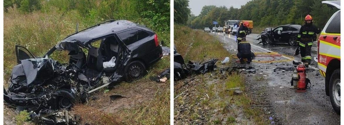На Тернопільщині дві смертельні аварії: рятувальники діставали тіла з понівечених машин