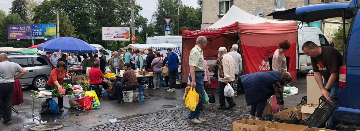 Чи вигідно купувати продукти на фермерських ярмарках у Тернополі? Ми порівняли ціни