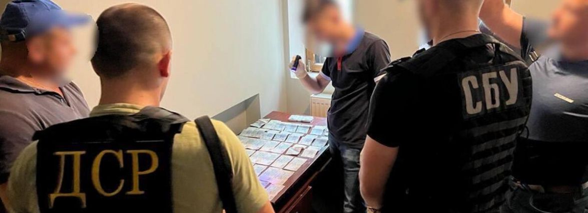 65 тисяч гривень за місце для поховання: поліція затримала тернопільського посадовця. Що йому загрожує