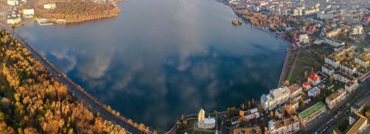 Тернополяни вітають в соцмережах рідне місто зі святом