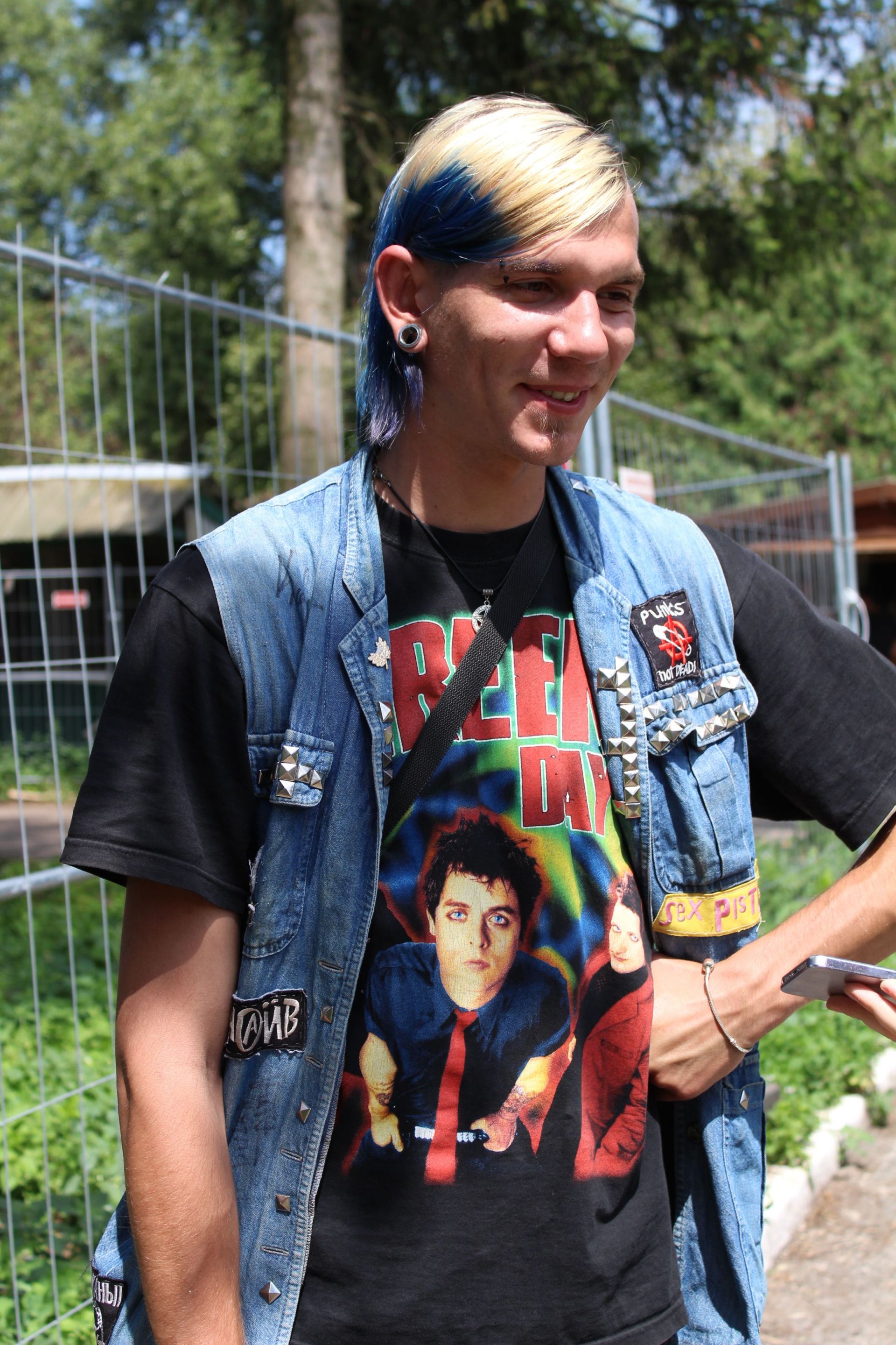 Павло Зубань уже вп’яте на фестивалі. Цього разу чоловік добирався автостопом до Тернополя з Луцька, а потім доїжджав автобусом, який курсував на “Файне місто”.