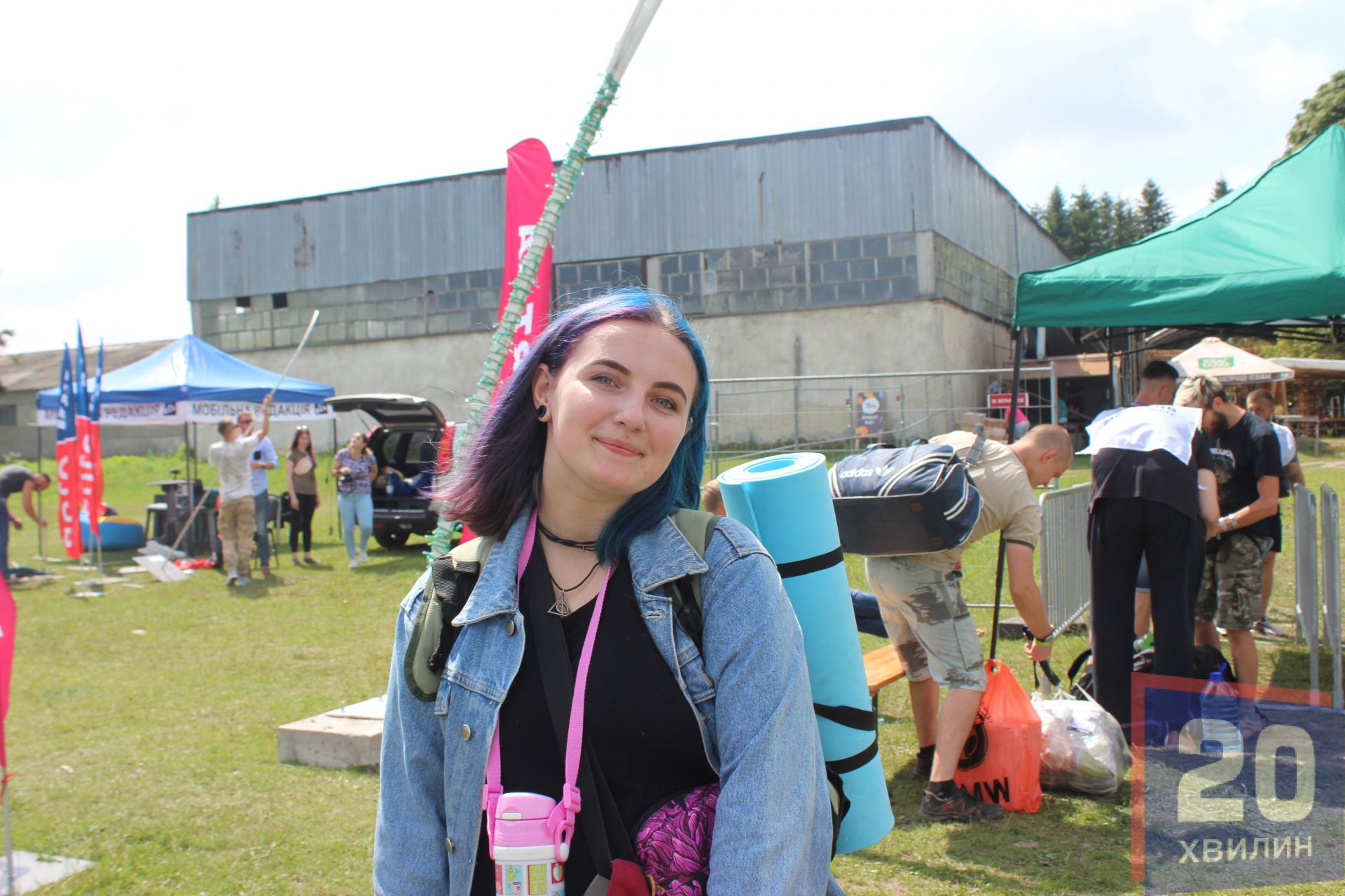 Очікую лише позитивних емоцій, - каже тернополянка Юля. Приїхала дівчина на “Файне місто” вдруге, особливо вона чекає на виступ гуртів “ Порнофільми” та “ The Rasmus”.