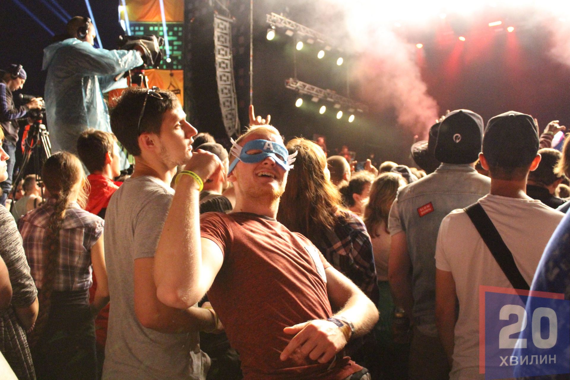 Гості фестивалю залишаються в образах і під час концертів.