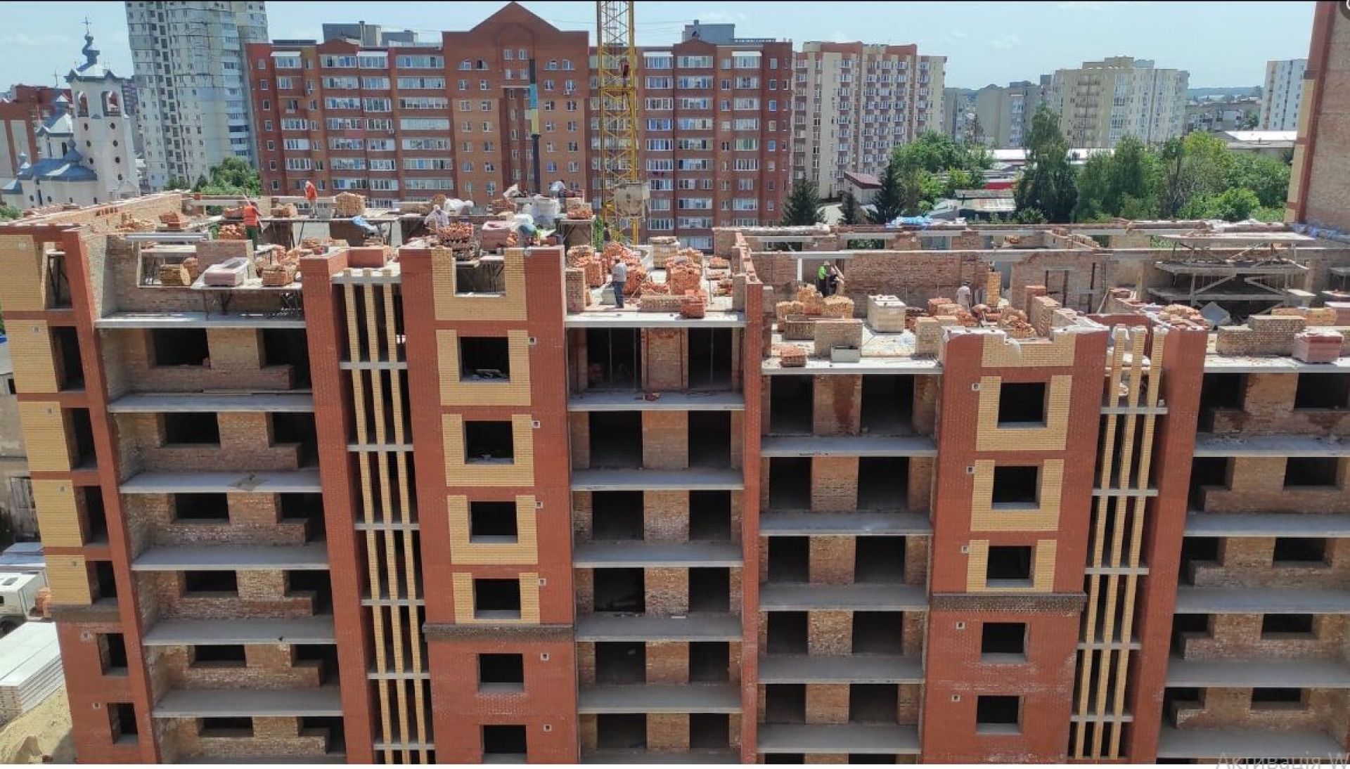 ЖК Лучаківського-Тролейбусна