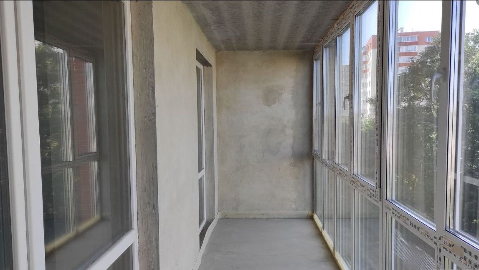 ЖК Лучаківського-Тролейбусна