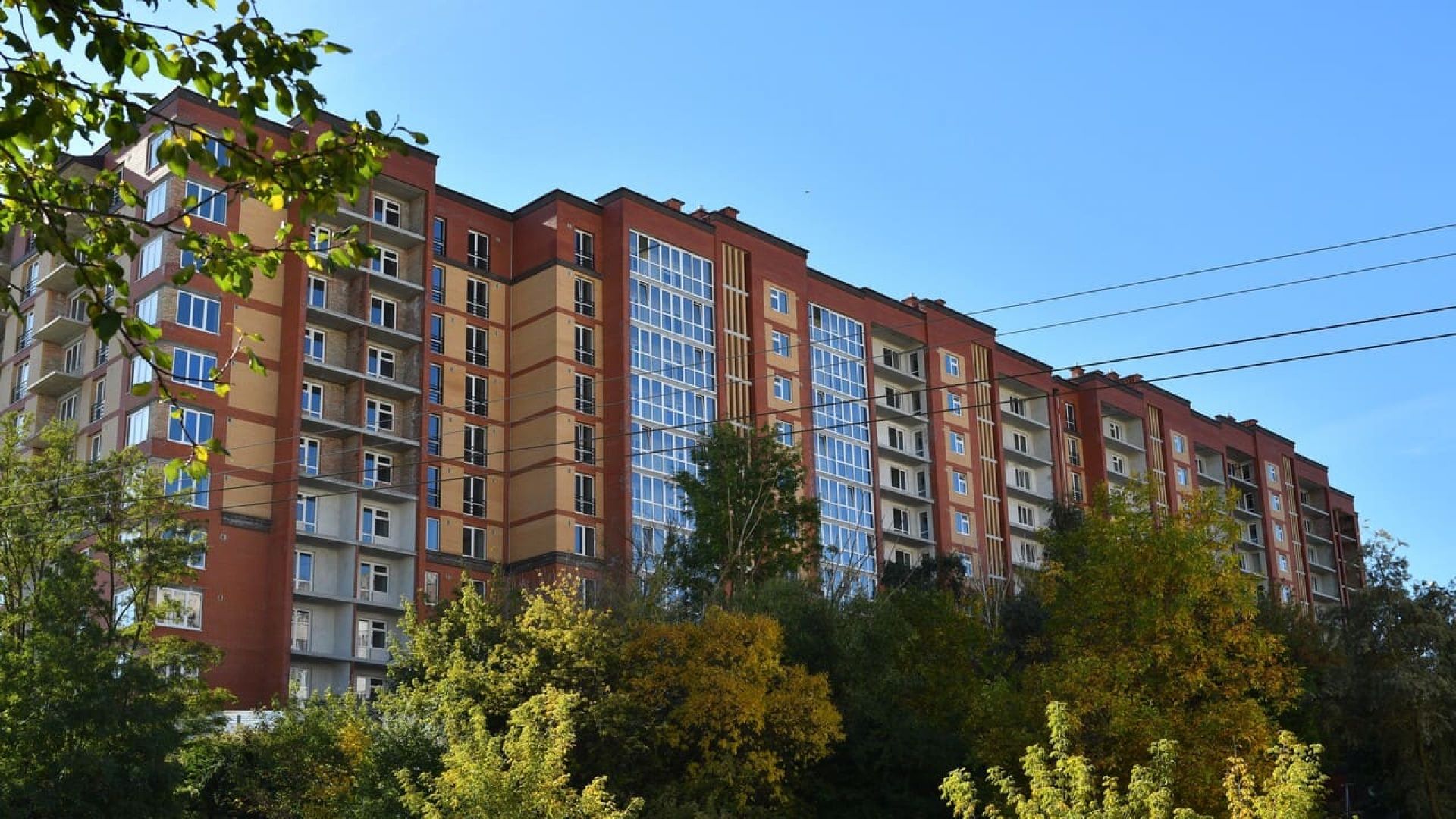 ЖК ЛУЧАКІВСЬКОГО-ТРОЛЕЙБУСНА