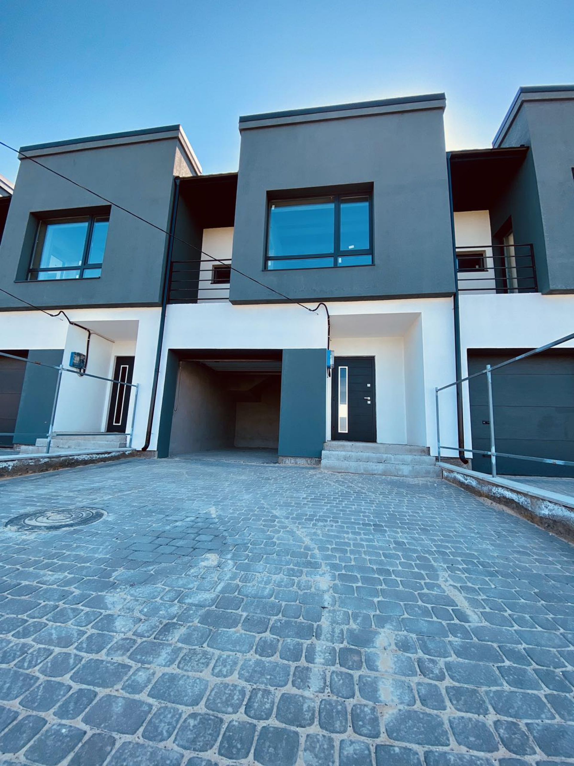 Таунхаус Molodizhna Town