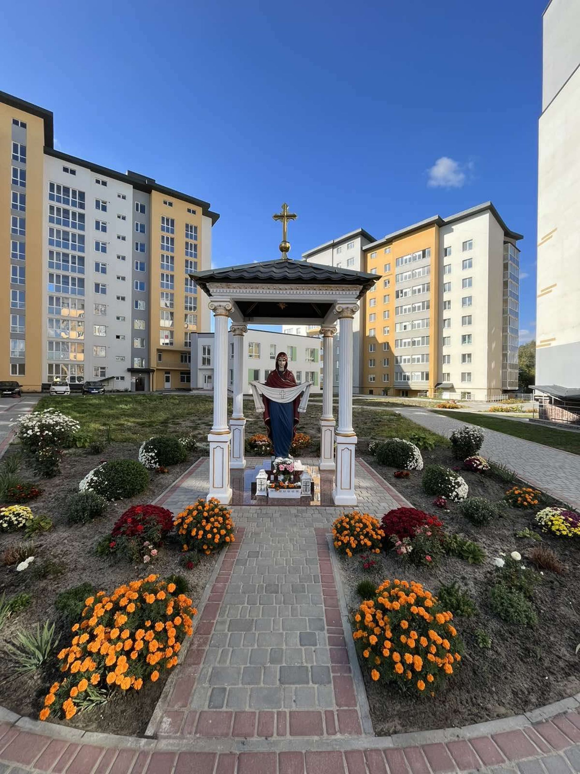 ЖК «РІДНИЙ ДІМ»