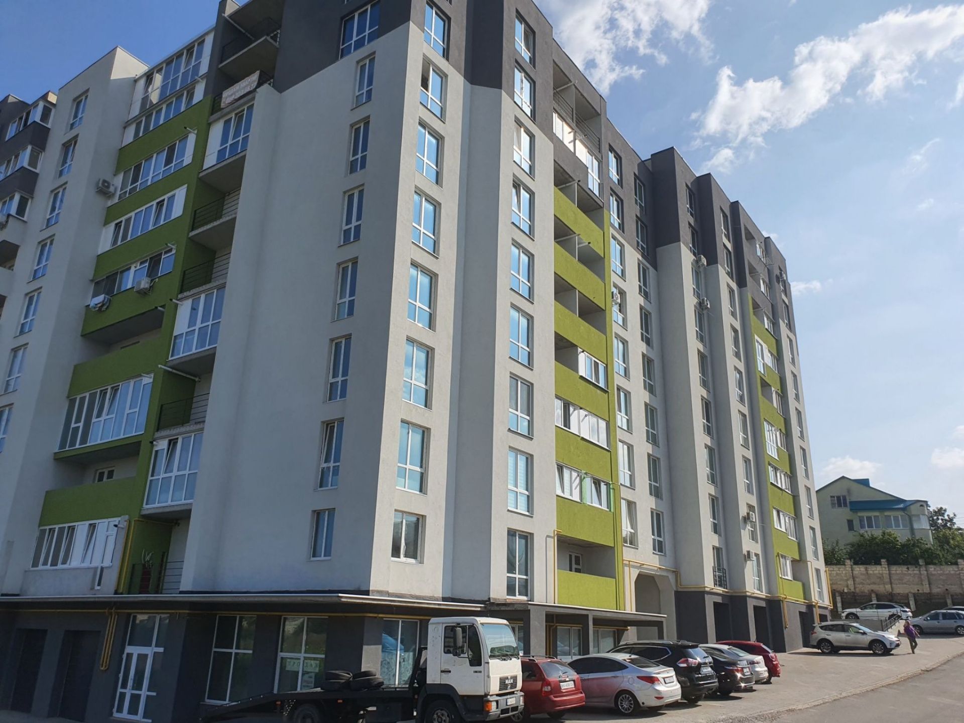 ЖИТЛОВИЙ КОМПЛЕКС "КОМФОРТ ТАУН ПЛЮС"