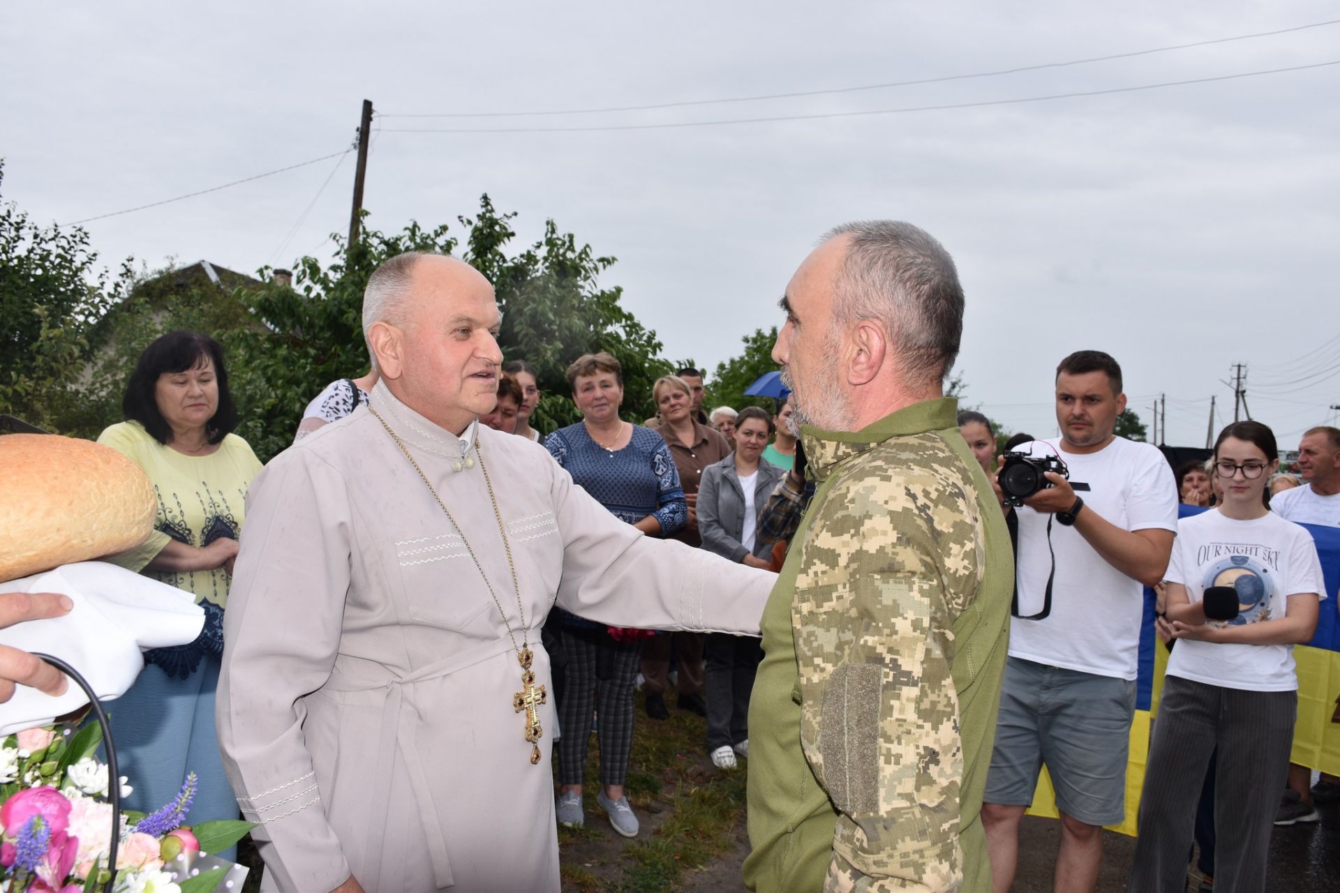 Бучацька громада зустріла звільненого з полону Михайла Барана