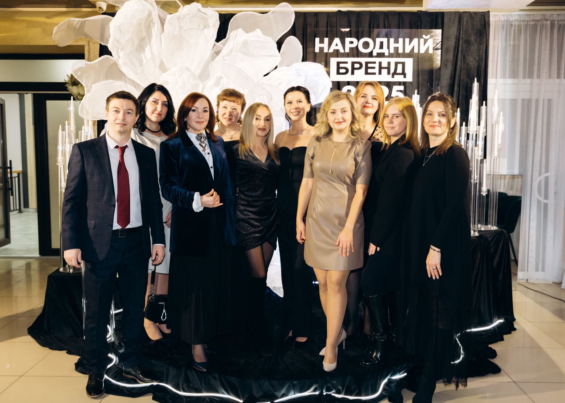 Люди, які розвивають країну та підтримують ЗСУ: головне з церемонії нагородження «Народний бренд-2025»