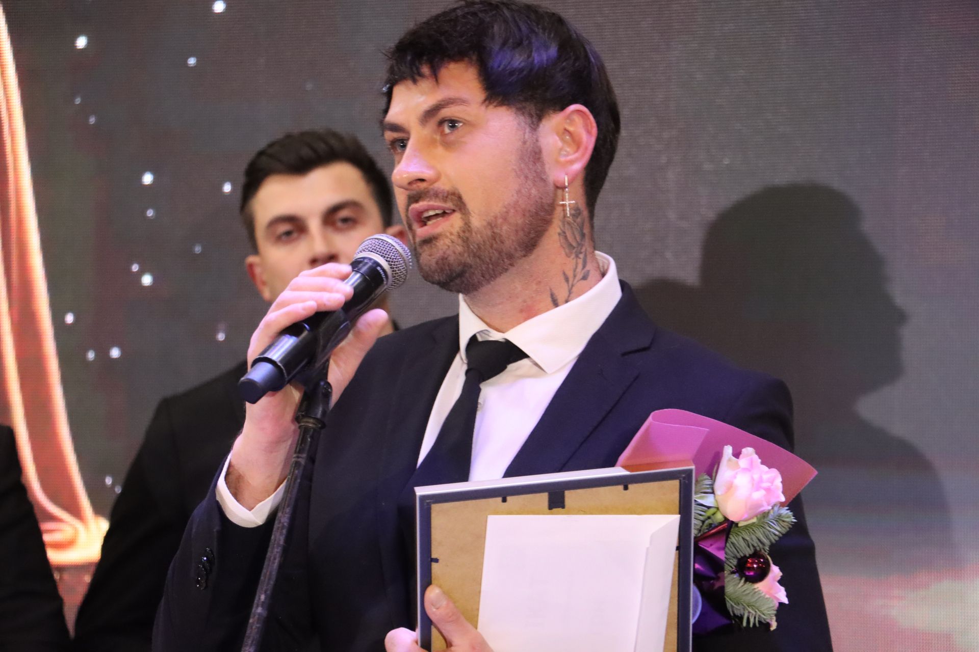 Люди, які розвивають країну та підтримують ЗСУ: головне з церемонії нагородження «Народний бренд-2025»