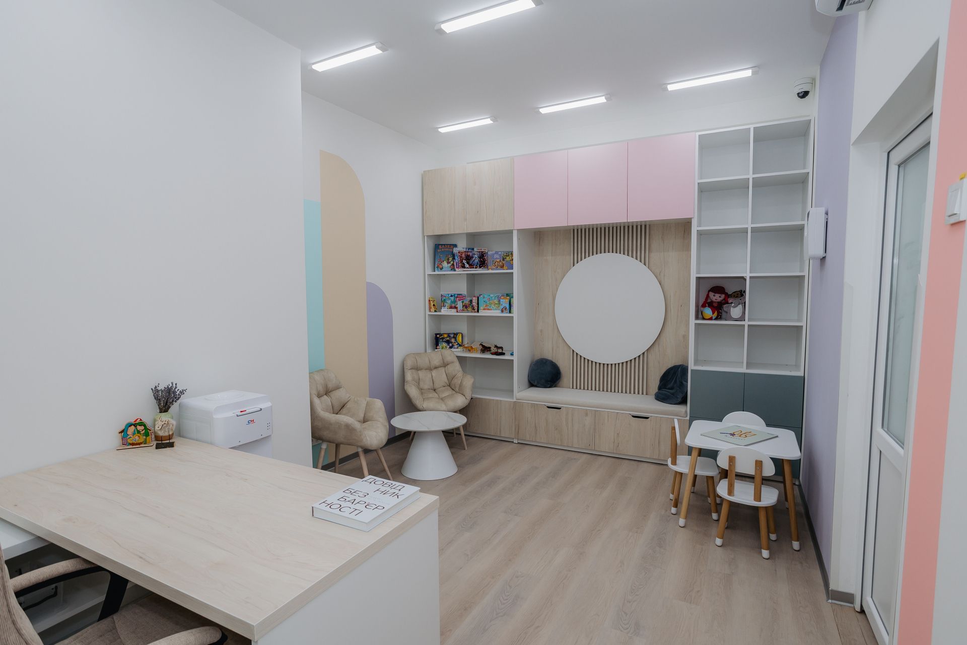 У лікарні Тернополя відкрили першу Школу Супергероїв: розповідаємо особливості