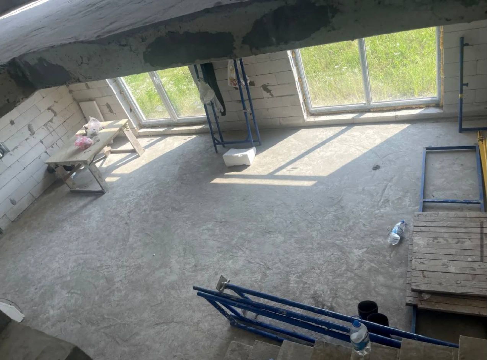 Дуплекс В.Гаї вул.Січових Стрільців 2 пов.160м2,усі комунікації підведені .4 сотих.Ціна 70 000$