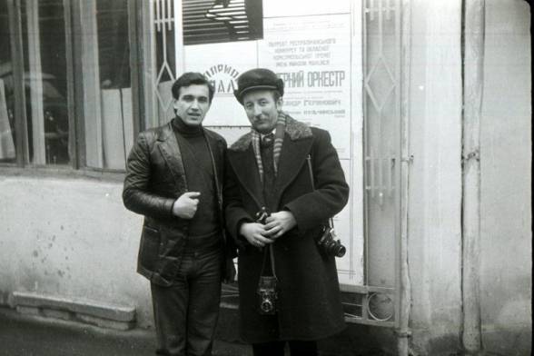 Роман Островський з Назарієм Яремчуком після першого інтерв’ю. Березень, 1972 рік.