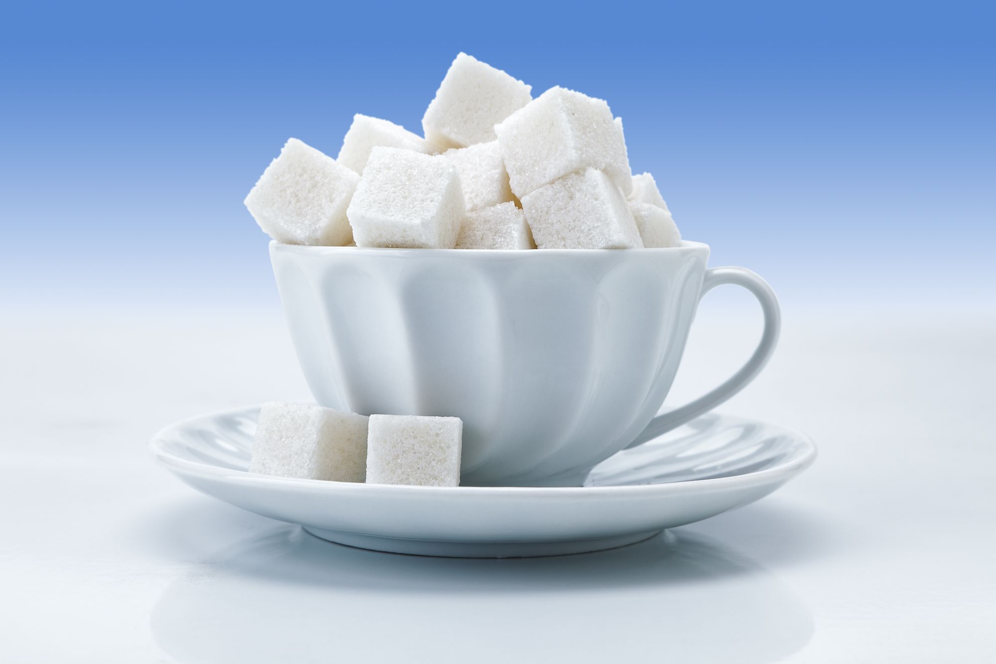 Чай сахар в норме. Чай с сахаром. Сахар в чашке. Сахар картинки. Сахар в кружке.