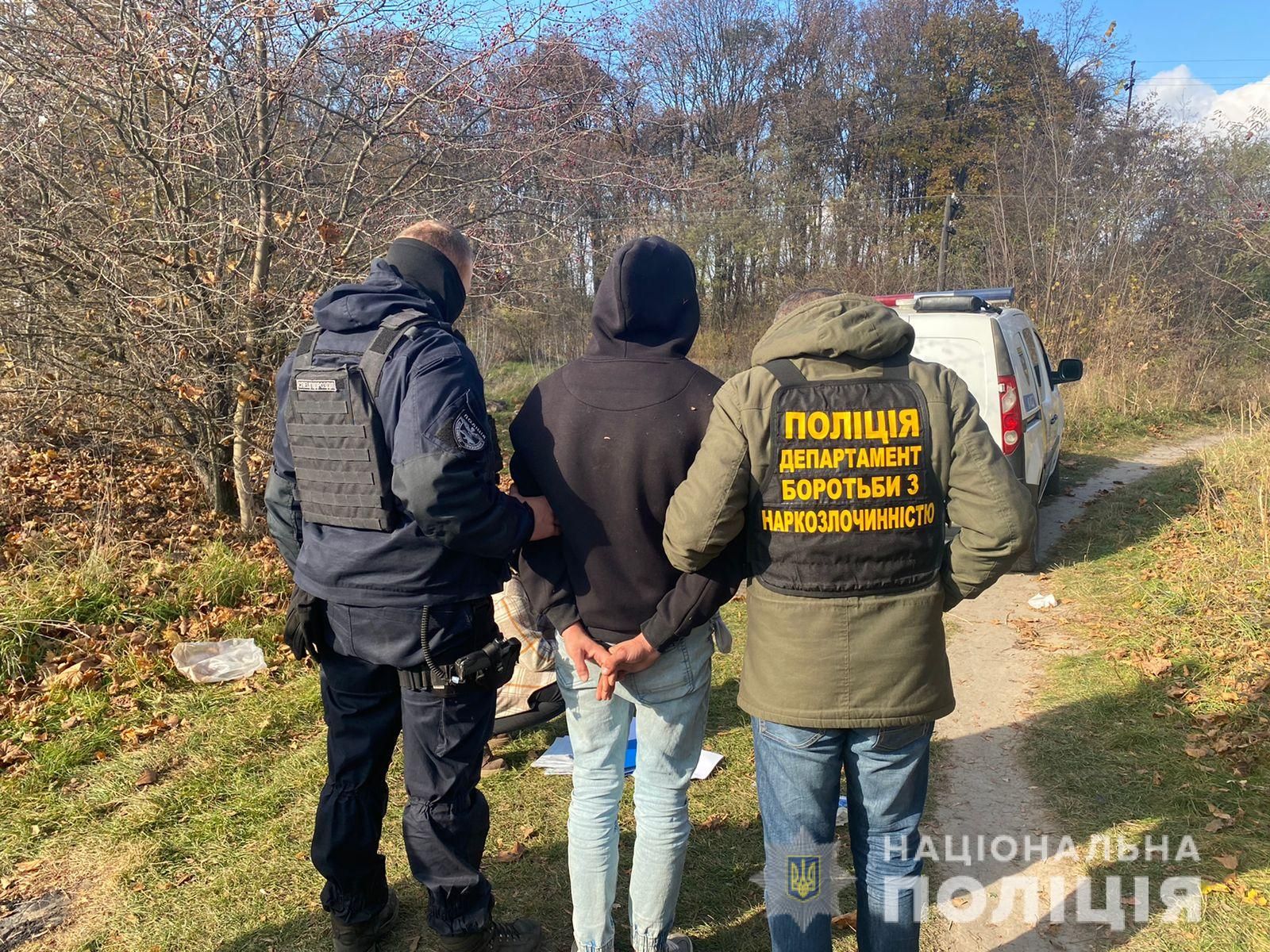 Історія Дня працівників підрозділів боротьби з незаконним обігом наркотиків починається 30 жовтня 1993 року